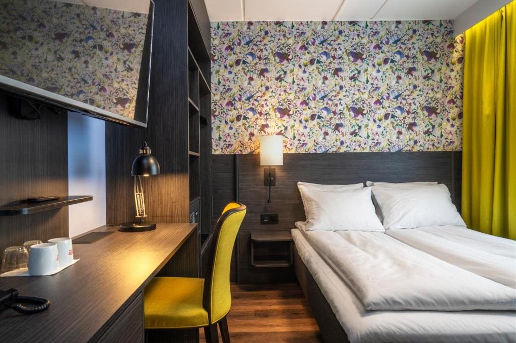 Standard Queen Room room - Image 1