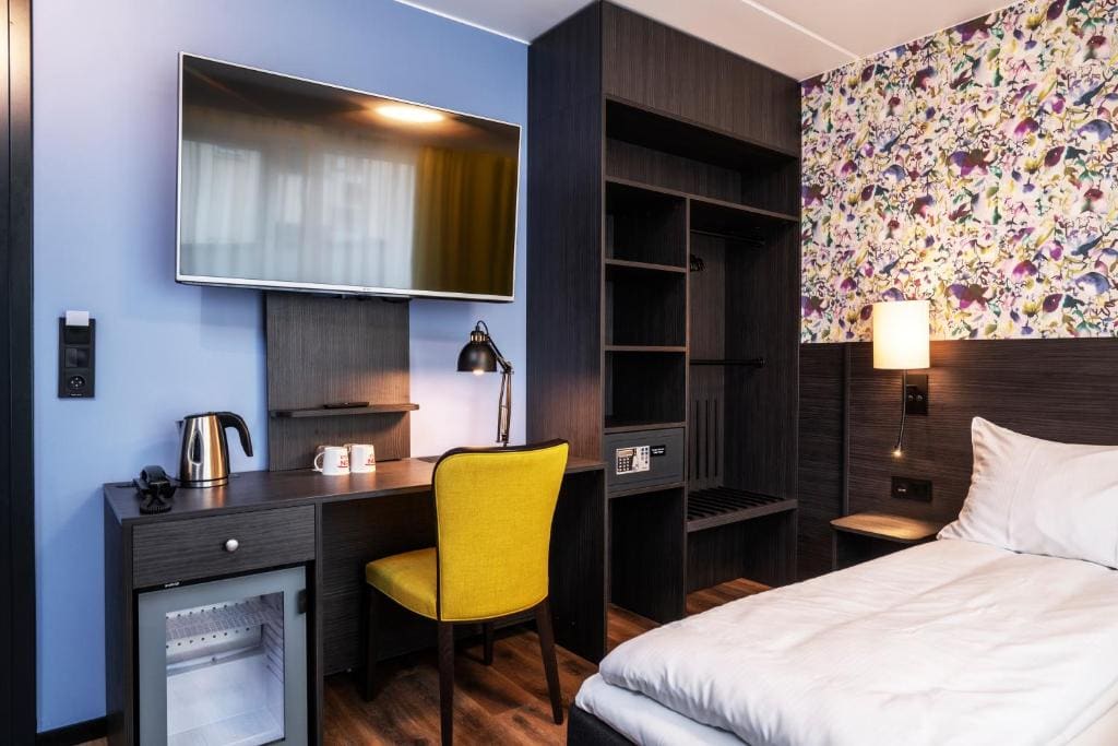 Standard Queen Room room - Image 2