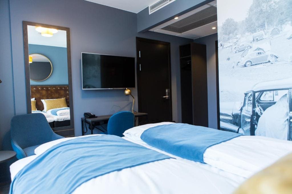 Standard Twin Room room - Image 1
