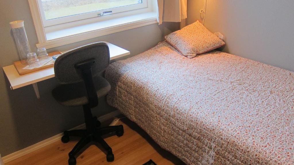 Double or Twin Room with Sea View room - Image 3