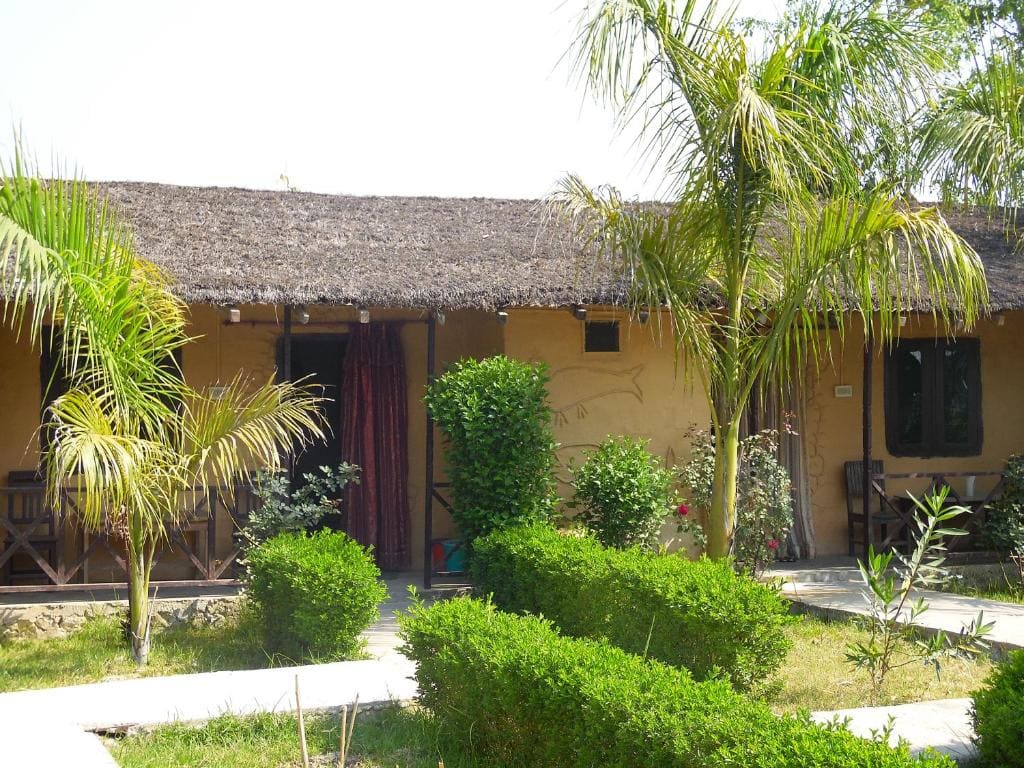 Cottage with Garden View room - Image 1