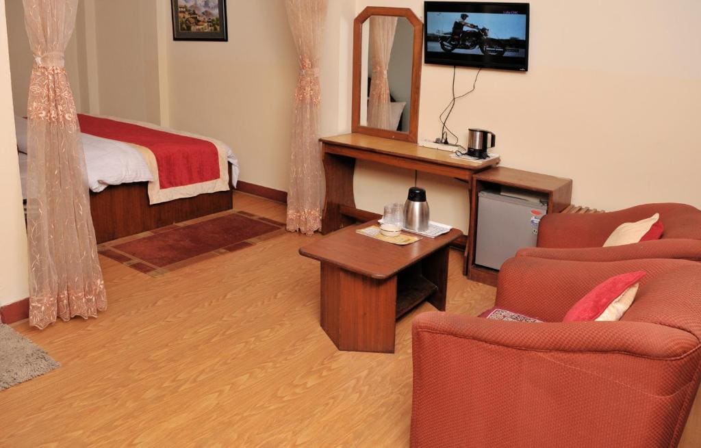 Suite room - Image 3