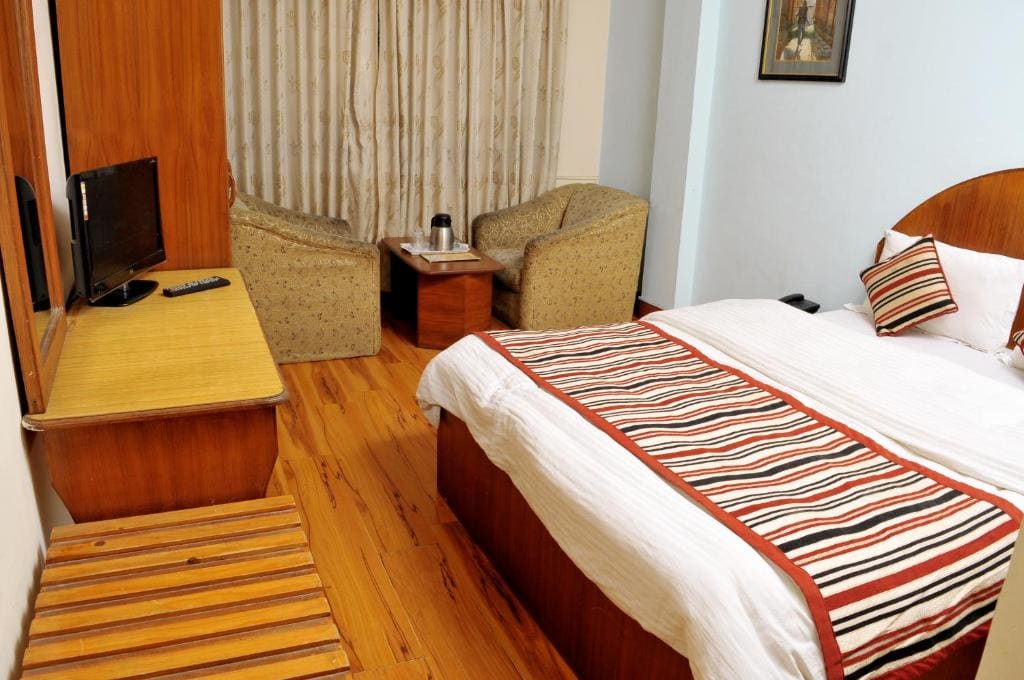 Standard Double or Twin Room room - Image 1