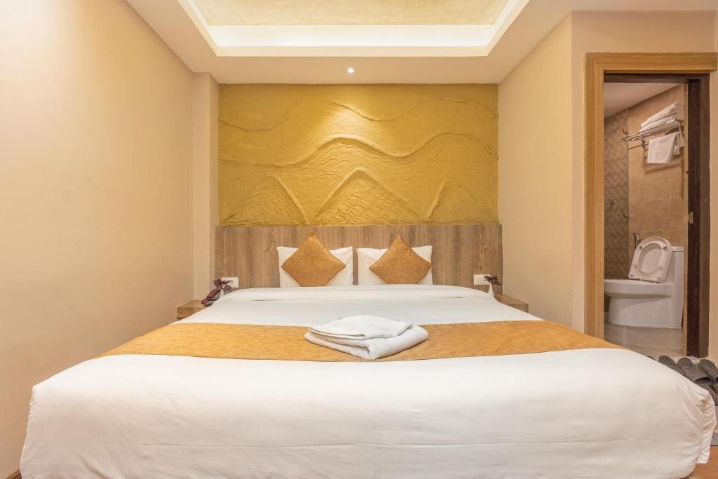 Standard Double Room room - Image 3