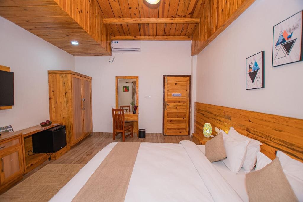 Deluxe Double or Twin Room room - Image 1