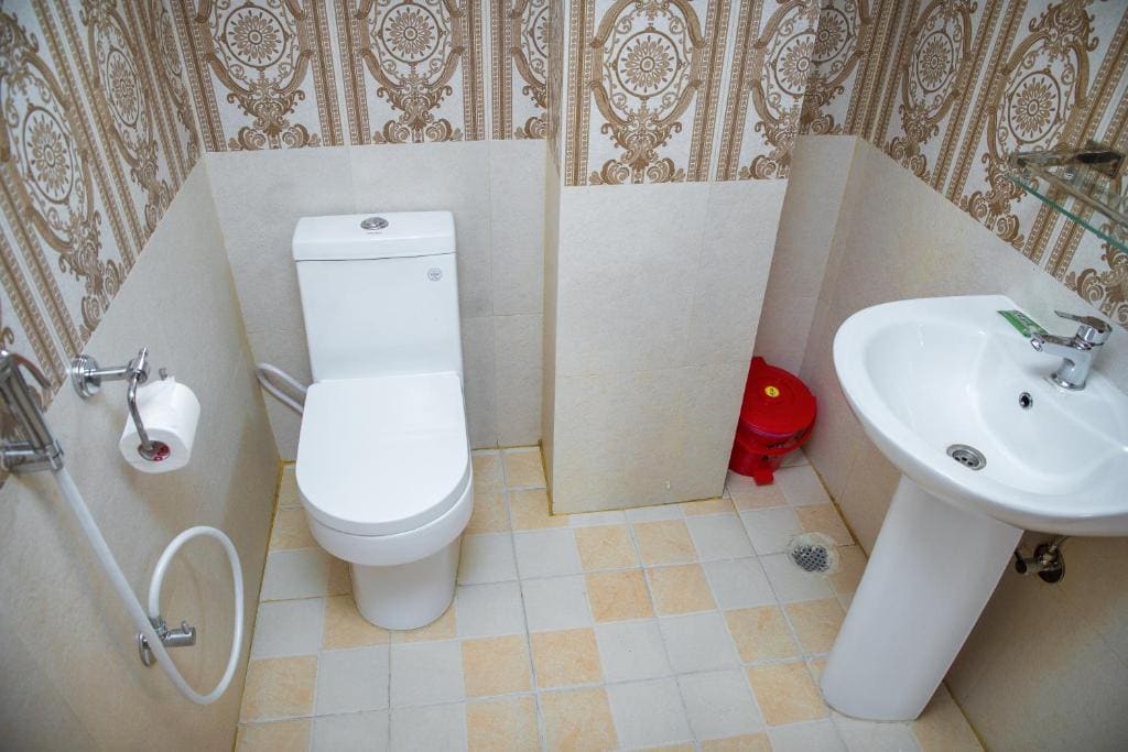 Standard Queen Room room - Image 1