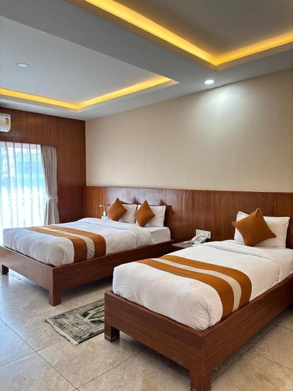 Standard Twin Room room - Image 1