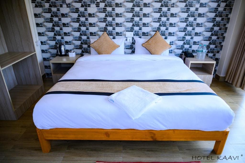 Deluxe Double Room room - Image 3