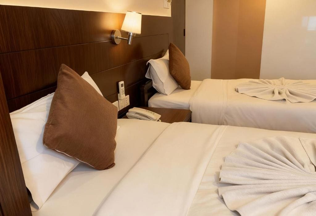 Deluxe Double Room room - Image 3