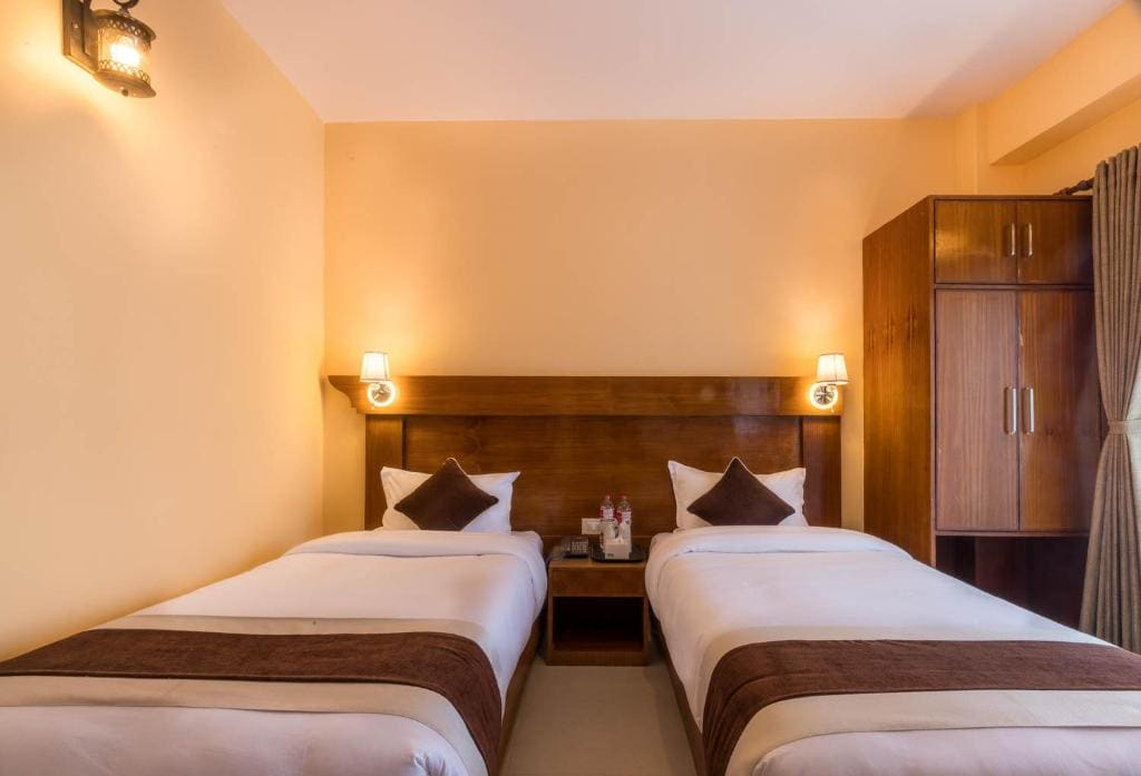 Deluxe Double Room with Balcony room - Image 1
