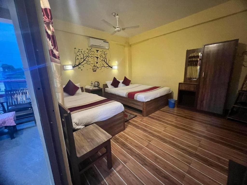 Budget Double Room room - Image 3