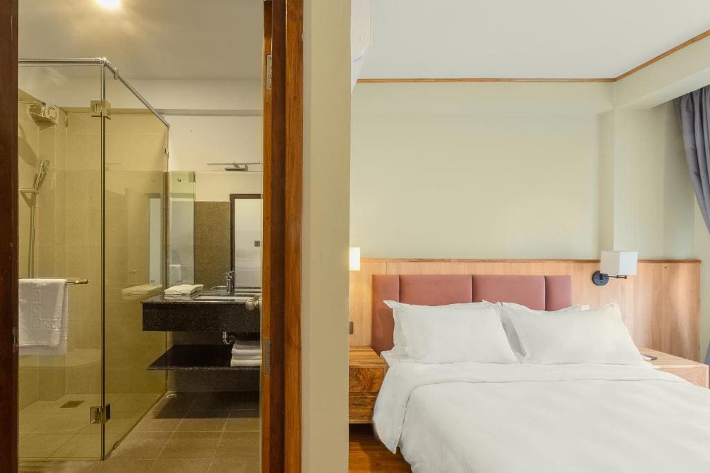 Deluxe Twin Room room - Image 3