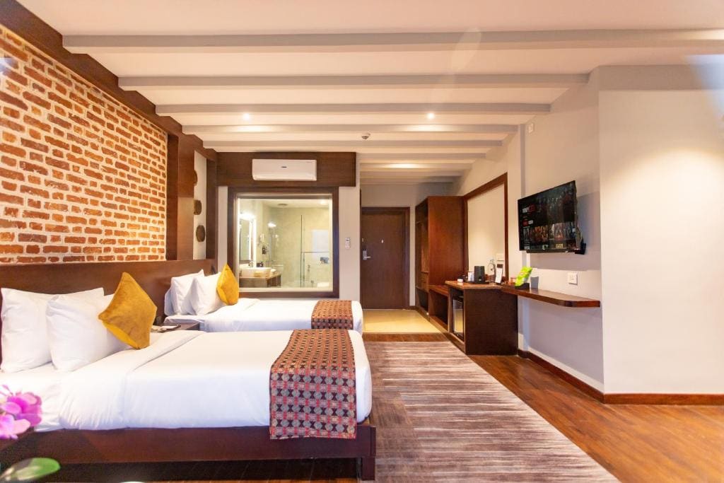 Premium River View with Balcony room - Image 1