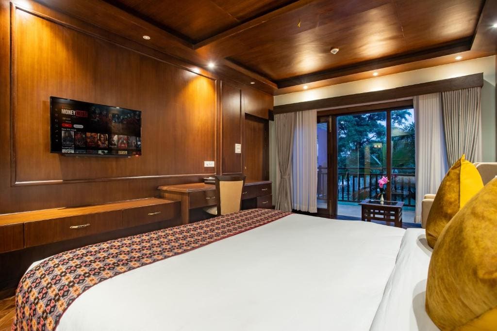 Plunge Pool Suite room - Image 2