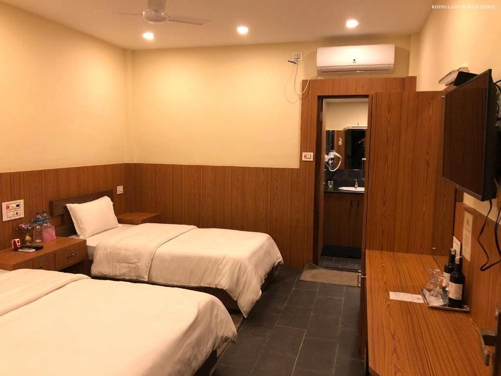 Deluxe Double Room room - Image 2