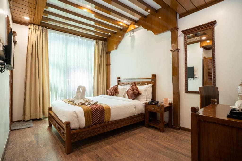 Deluxe Twin Room room - Image 1