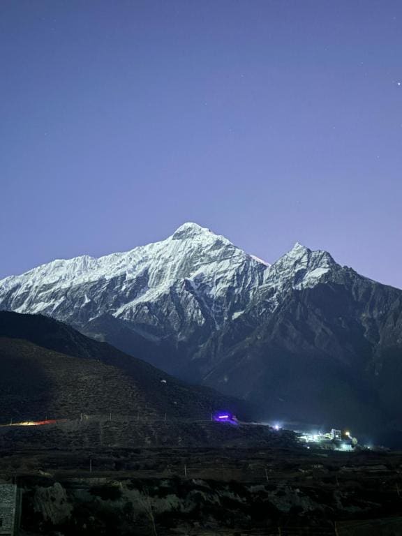 Double Room with Mountain View room - Image 2