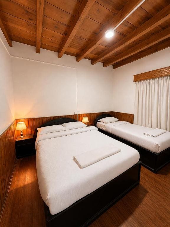 Family Room room - Image 1