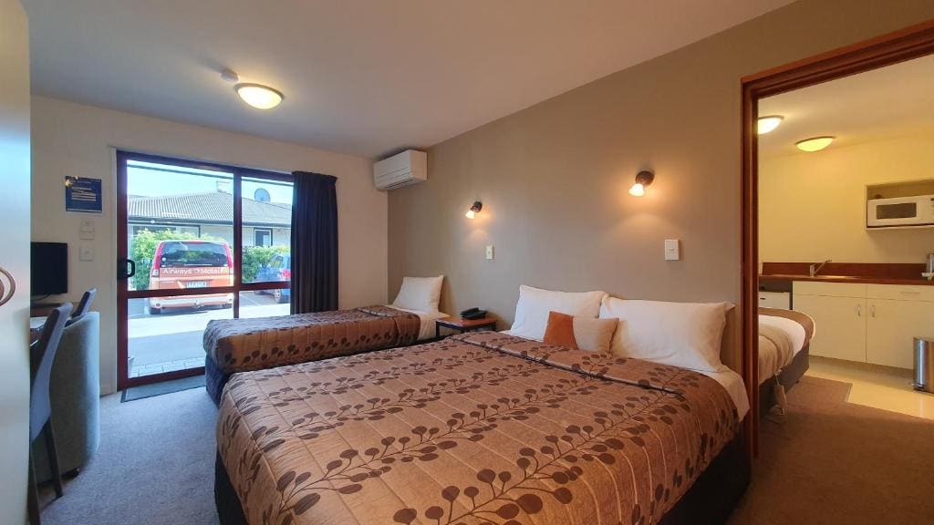 Superior Suite room - Image 2