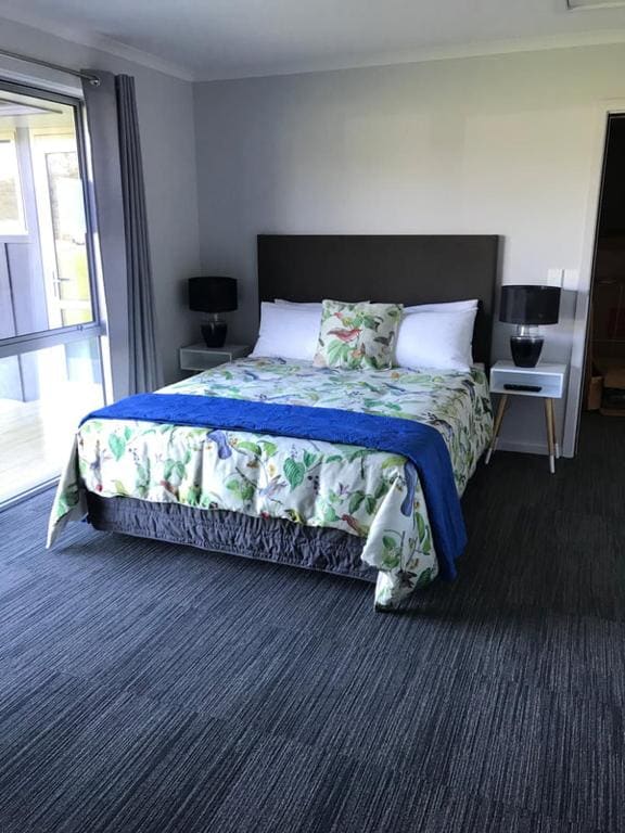Queen Studio room - Image 1