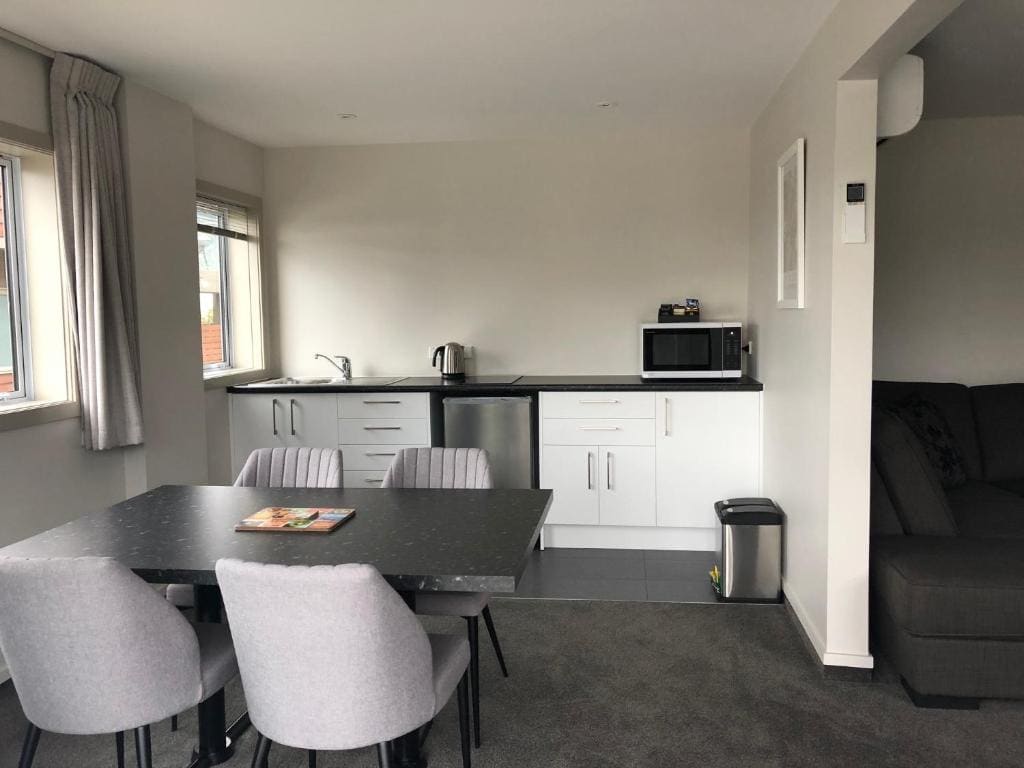 Apartment - Ground Floor room - Image 1