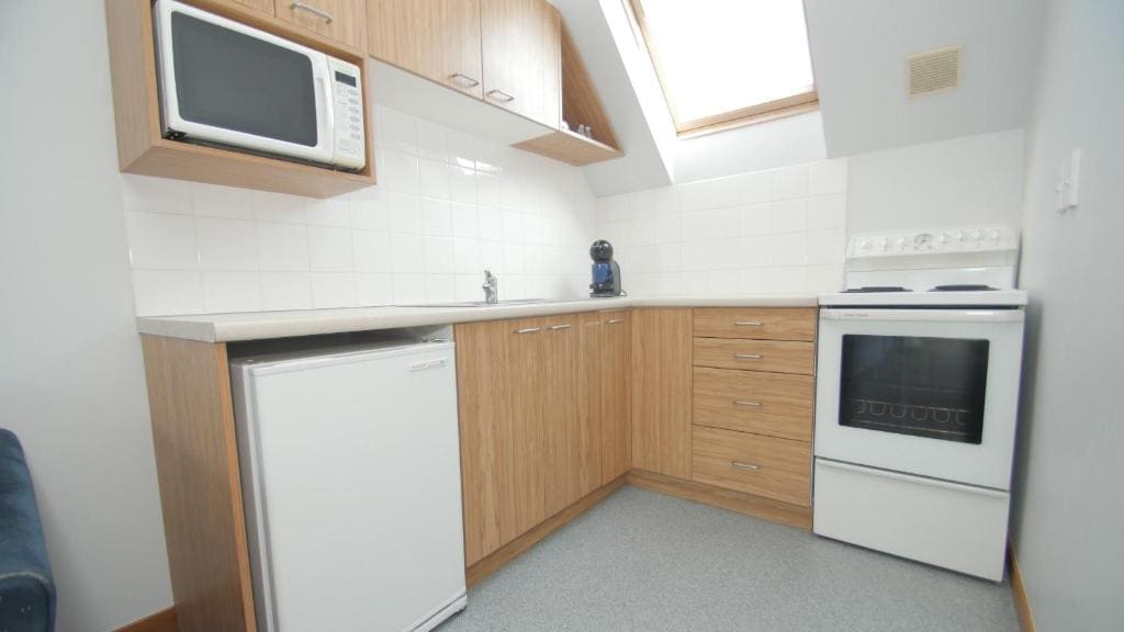 Two-Bedroom Apartment room - Image 1