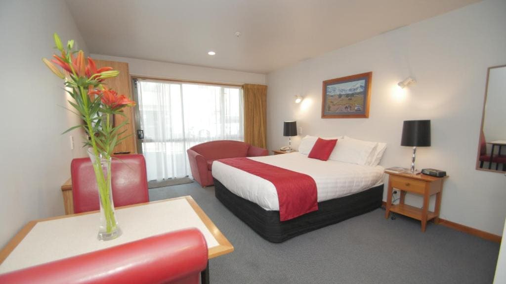 Two-Bedroom Apartment room - Image 2