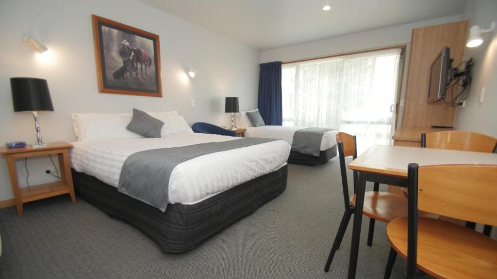 Two-Bedroom Apartment room - Image 3