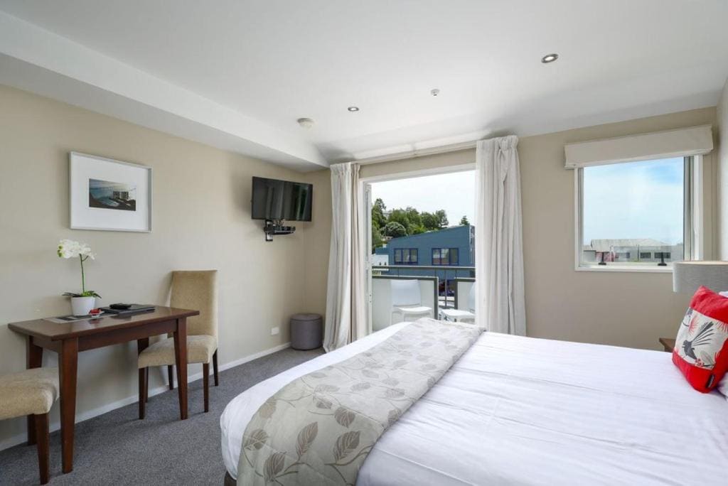 Two-Bedroom Apartment room - Image 2