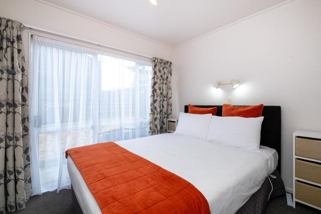 Two-Bedroom Apartment room - Image 1
