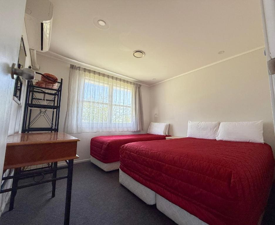 Family 2 Bedroom Apartment room - Image 2