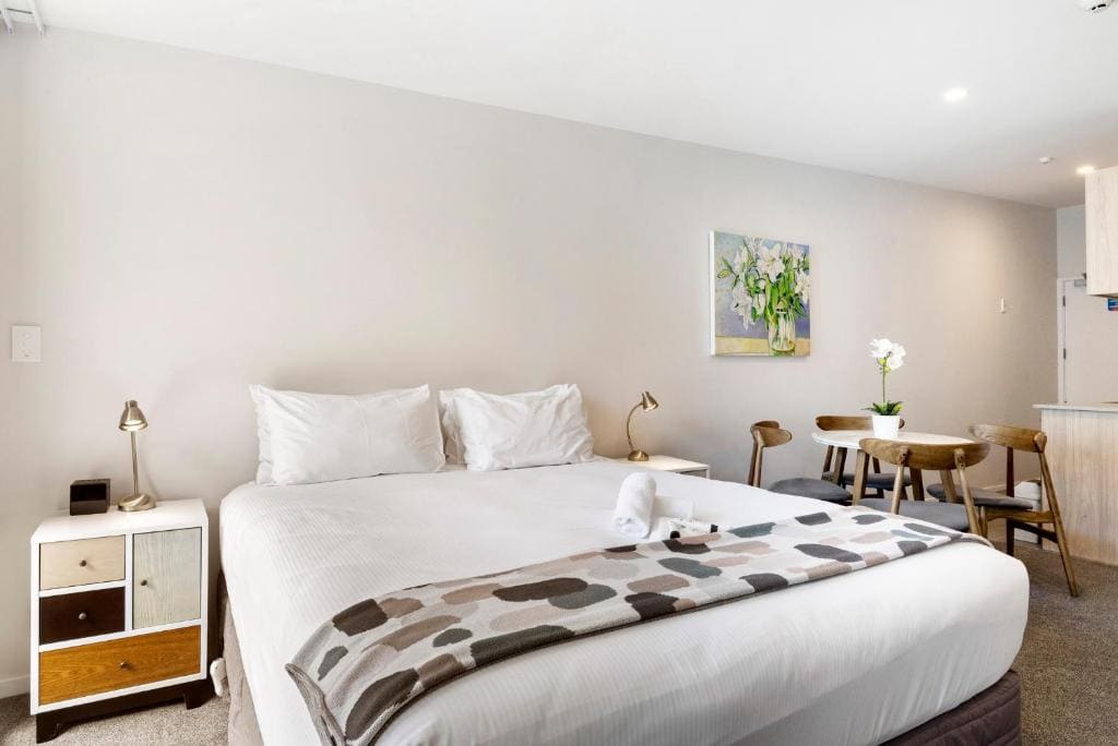 OPEN-PLAN TWIN SINGLE APARTMENT room - Image 3