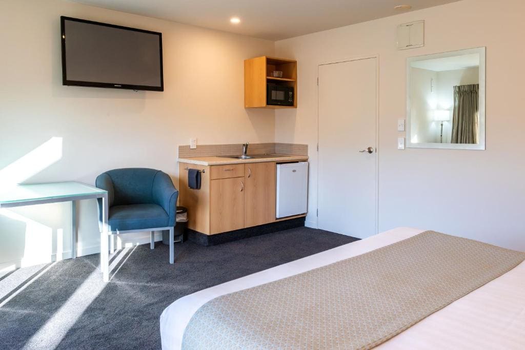 Standard Studio Access room - Image 3