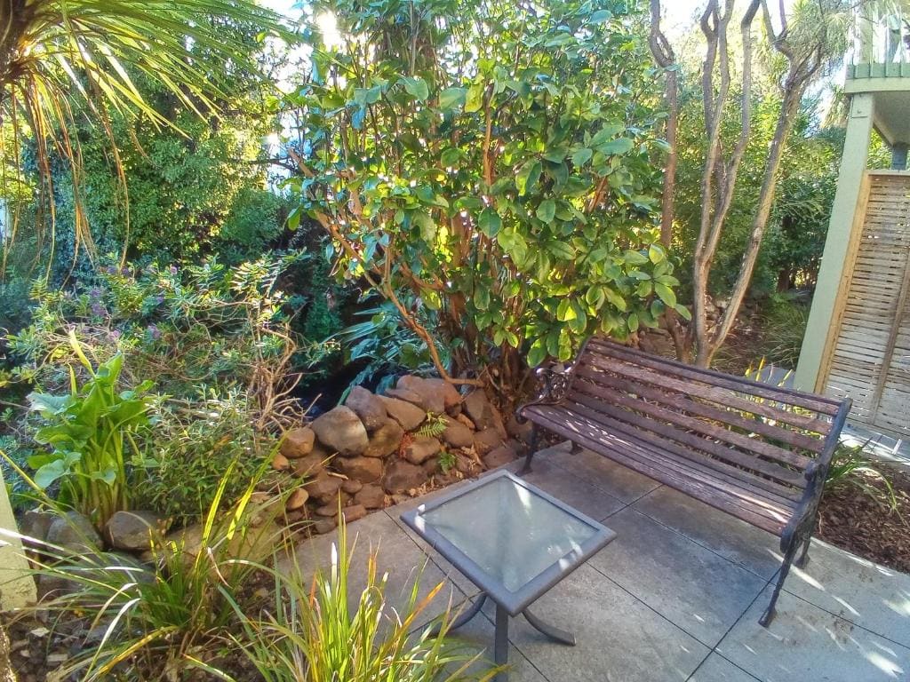 Studio with Garden View room - Image 3