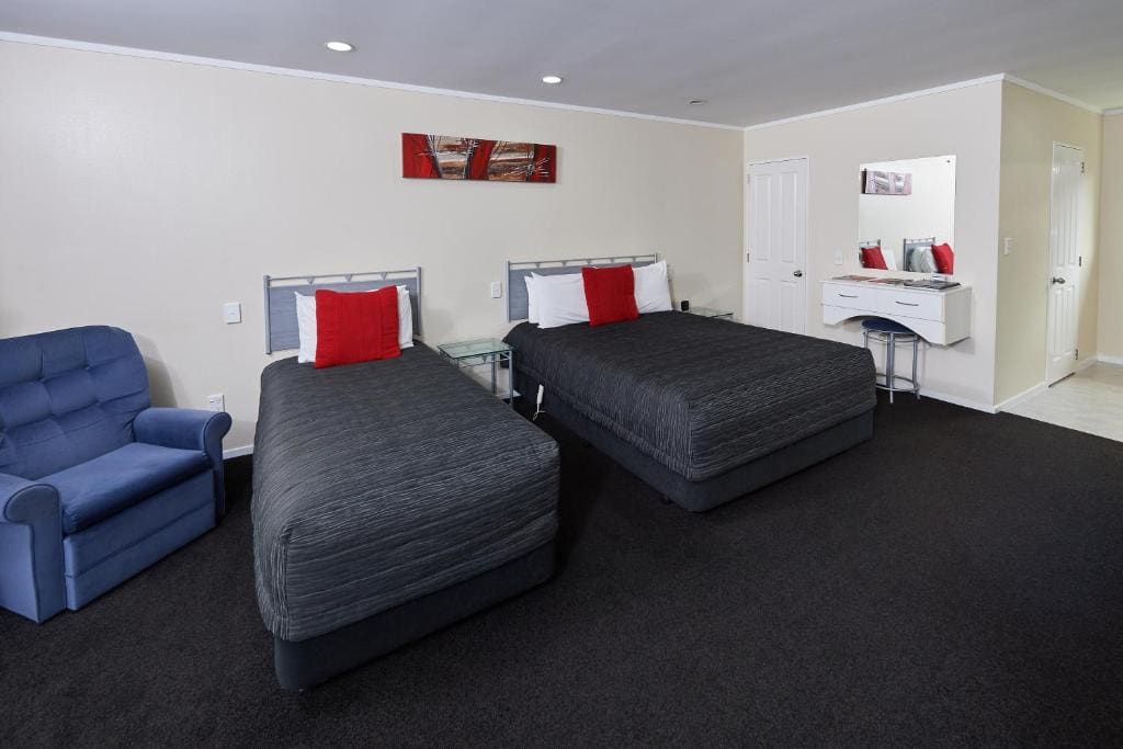 Studio room - Image 2