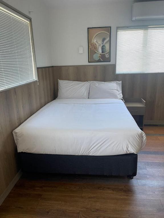 Studio with Balcony room - Image 1