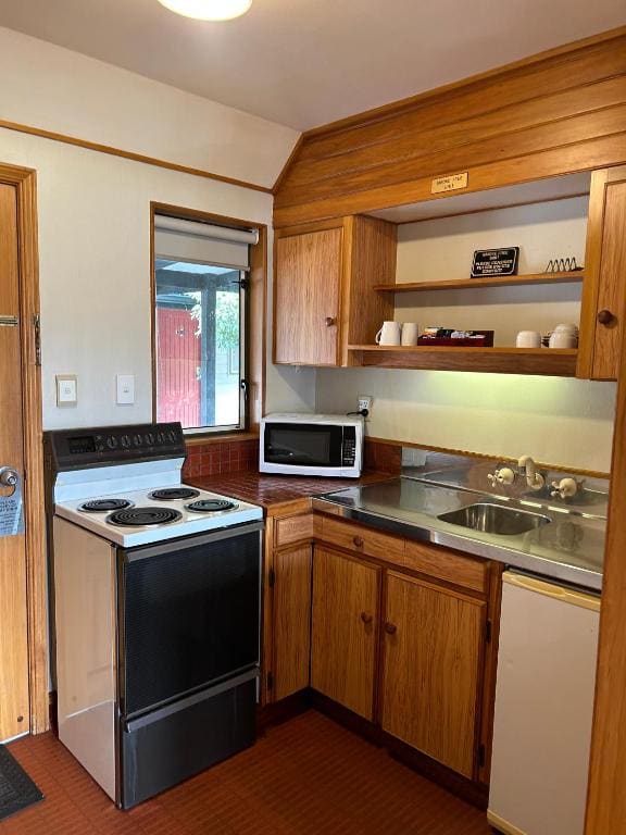 Two-Bedroom Apartment room - Image 2
