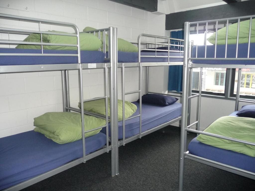 Bed in 6-Bed Mixed Dormitory Room room - Image 2