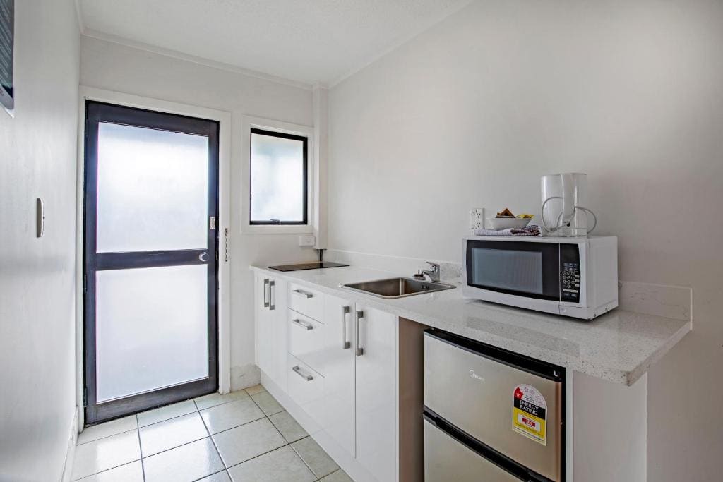Queen Studio room - Image 1