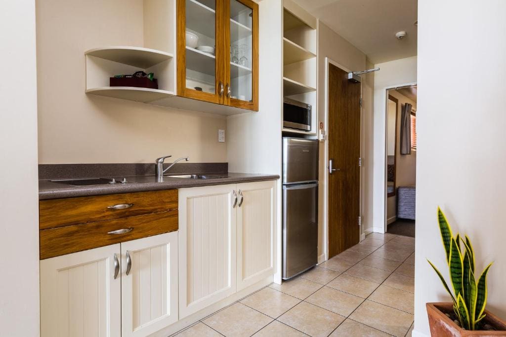 Luxury Studio - Ground Floor room - Image 3