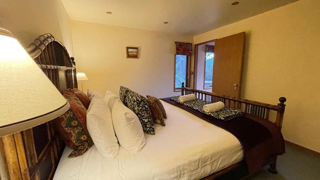 One-Bedroom Suite room - Image 3