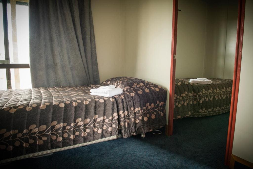 Tent site - No bed provided room - Image 1