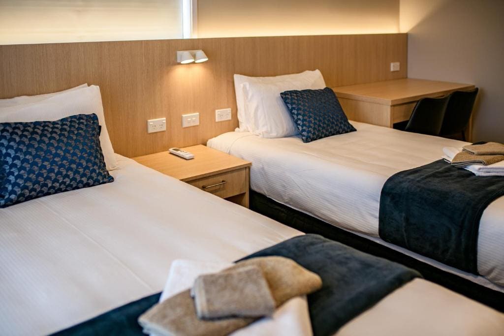 One-Bedroom Apartment room - Image 1