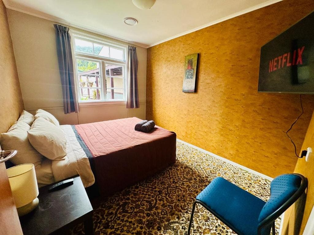 Budget Double Room room - Image 3