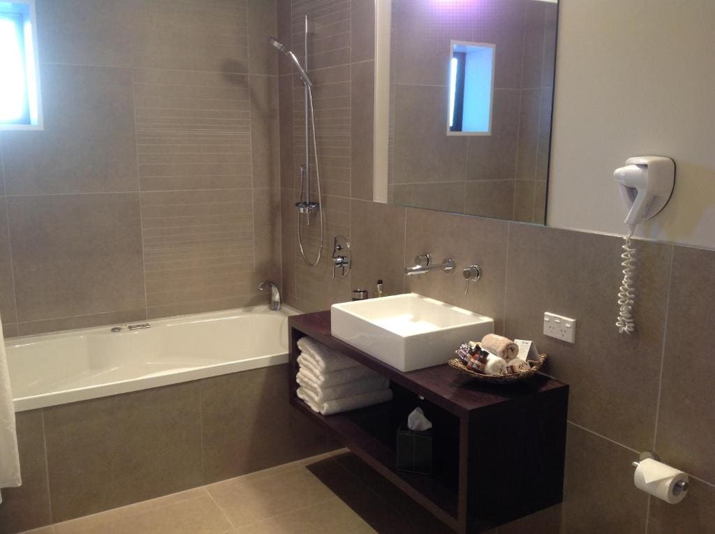 Suite room - Image 3