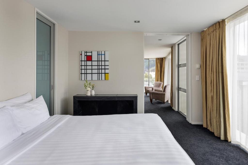 Suite Dreams room - Image 1