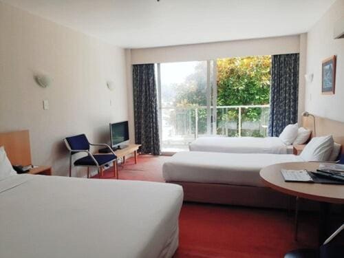 Too Suite room - Image 1
