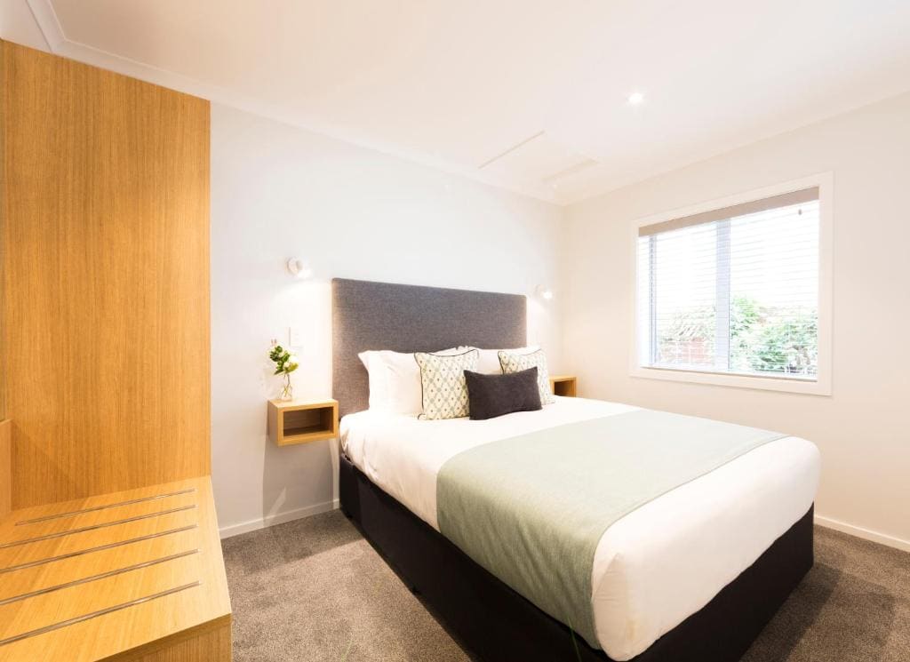 Deluxe Queen Studio room - Image 2