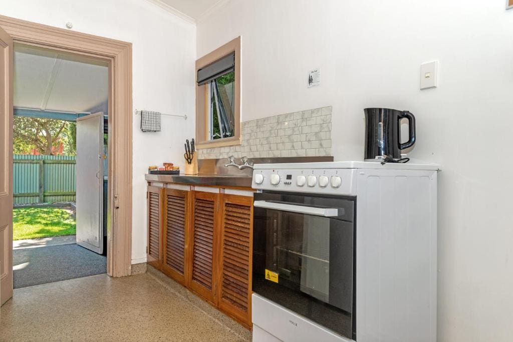 Two-Bedroom Cottage room - Image 3