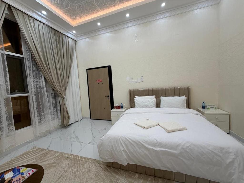 Deluxe Double Room room - Image 3